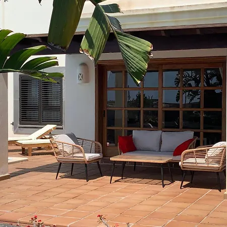 Vila Aguamarina 52 *