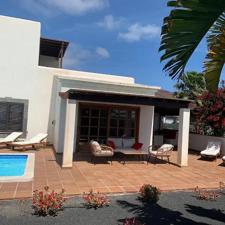 Aguamarina 52 Villa *